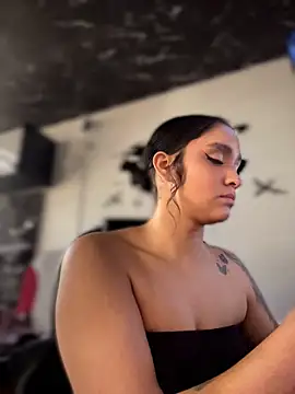 Isabella-Teen