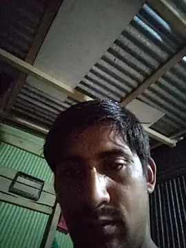lermaalburu (M young) - Need a girl for couple show