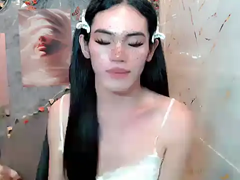 crisgwapa08 (M young) - Take me in pvt and i will cum there