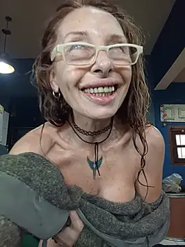 FrozenWaffle 👅 online cam