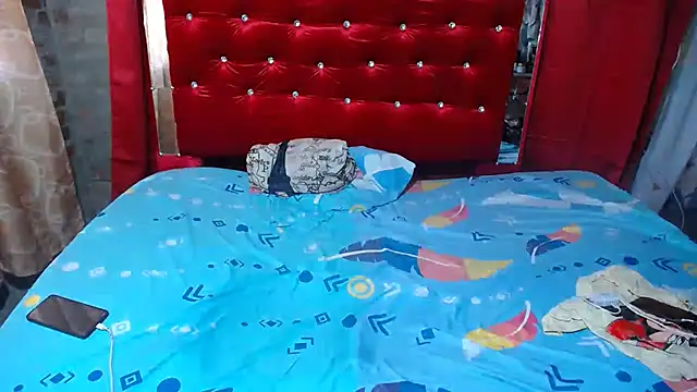 blackhotbody webcam