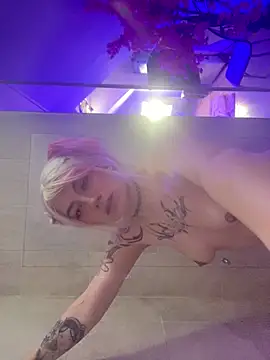 Broklinwhite_ live cam on StripChat