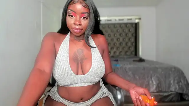 SashaMalone webcam