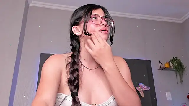 mia_gomez7 webcam