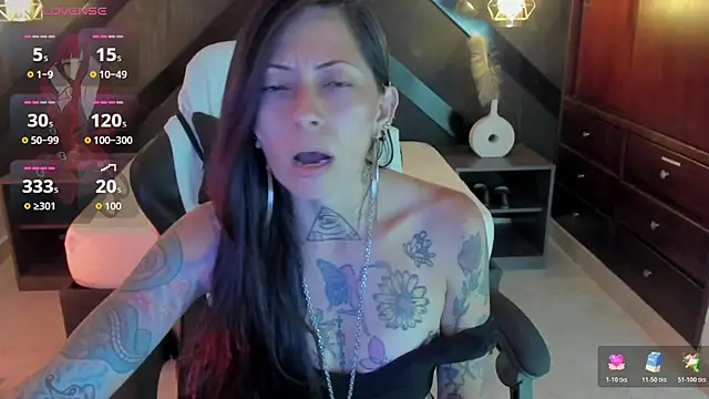 dark_gotica webcam