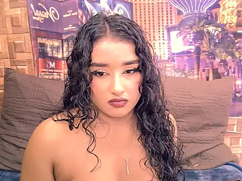 IndianAngel4u webcam