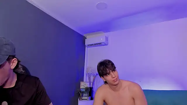 Handsomeboyss19 webcam