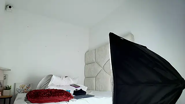 elizawiliamst webcam