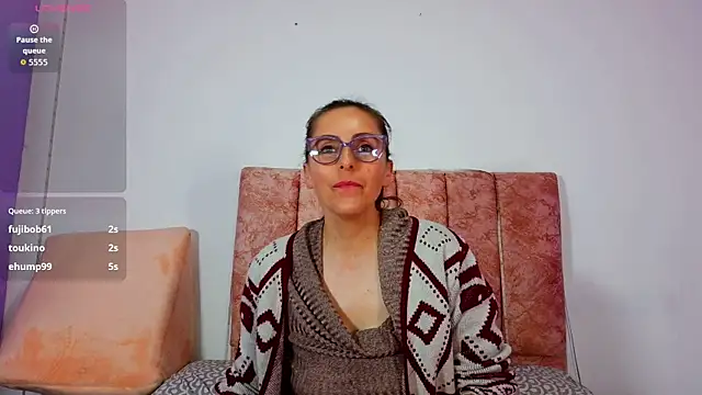Ava_Raye webcam