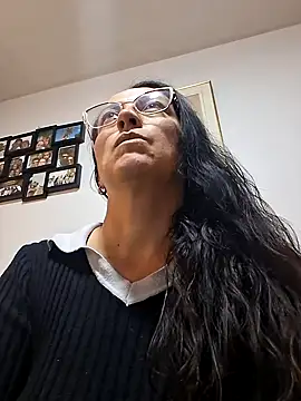 Lauryn_Jones webcam