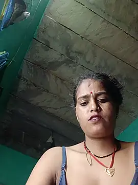 Radhika97A webcam