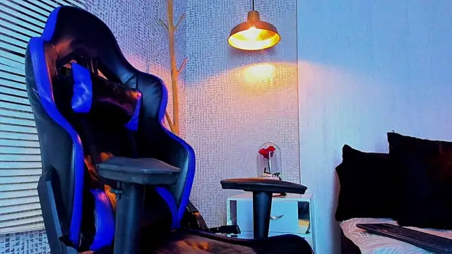 Daniel_huge22 webcam
