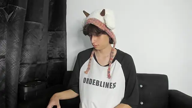 Onion_knight webcam