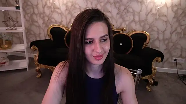 AlesiaDessmond webcam