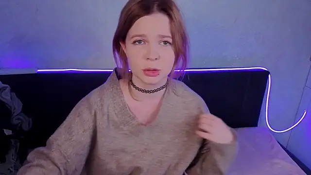 AliseKitt webcam