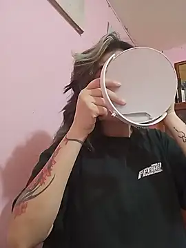 Belle-Eva webcam