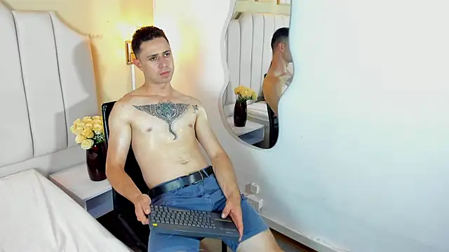 ClarkKush webcam