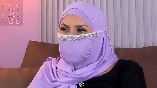 Nahiaraa__ webcam