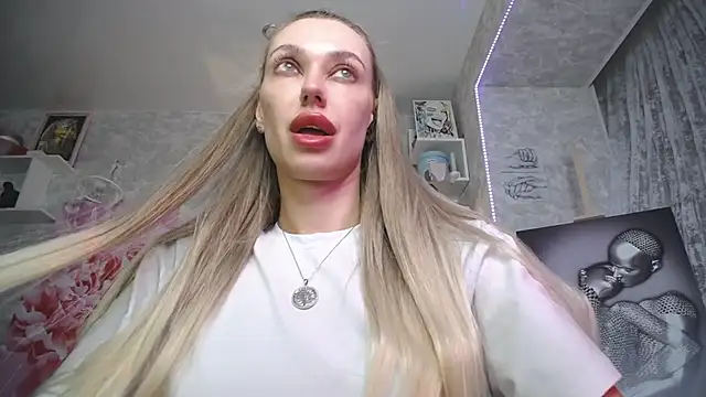 NickyAdamidi webcam
