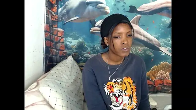 AfricanBarbiee69 webcam