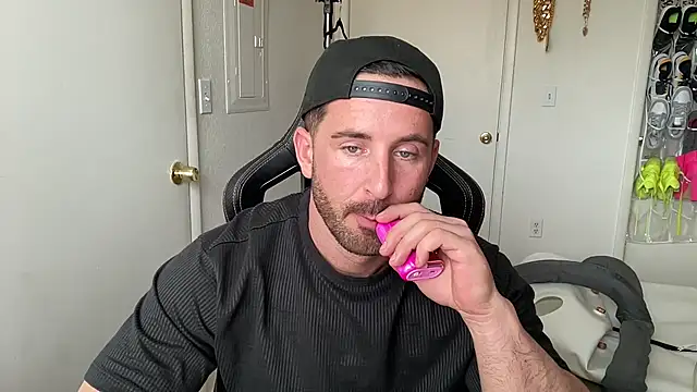 brettmycles28 webcam