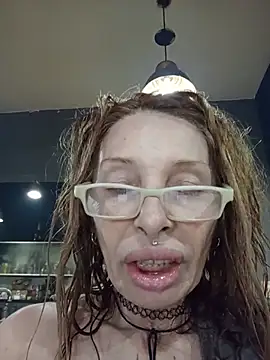 FrozenWaffle live cam