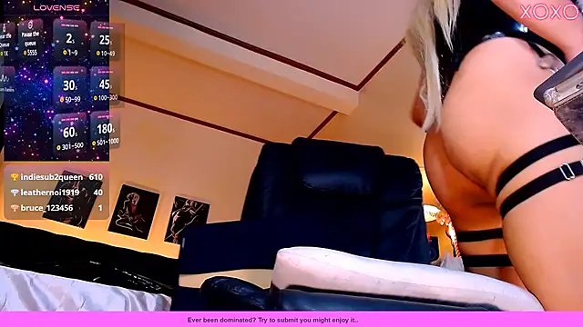 Damsel__in__mistress webcam