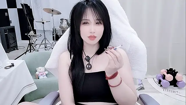 Evangelin-e live sex cam