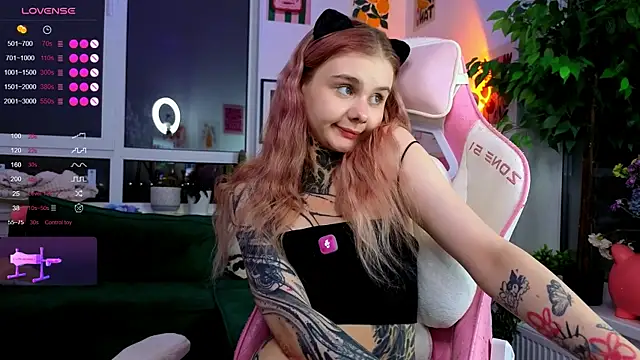 Britney_Lynch live cam