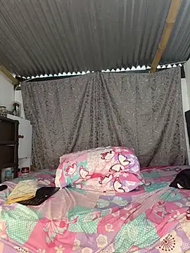 Soe_Lara webcam