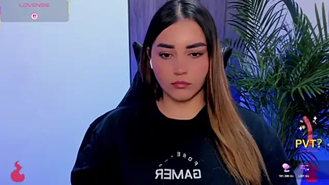 Lucia_star__ webcam