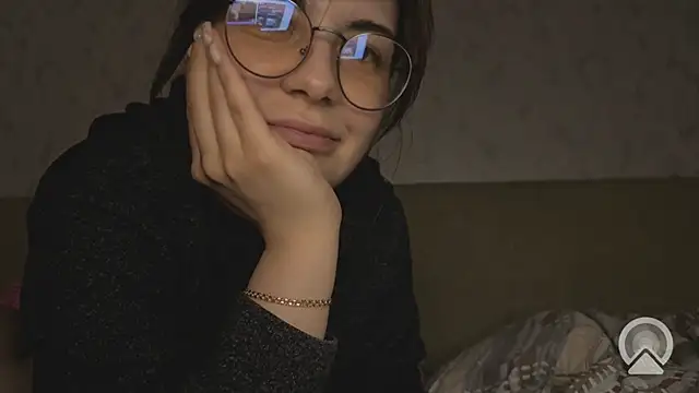 feloraa - Feloraa's free webcam - UK Sex Cams