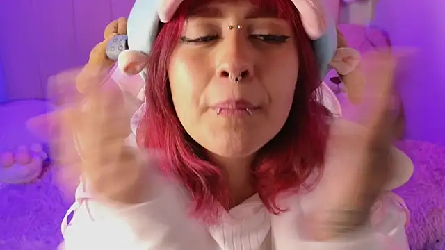 NekoWaifu webcam