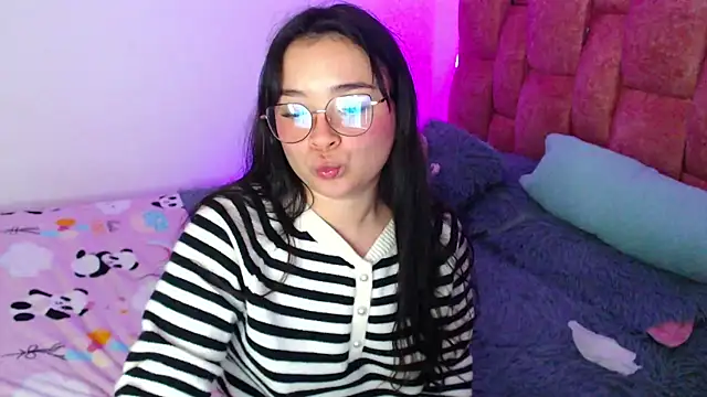 nahia_brm - Nahia_Brm's free webcam - UK Sex Cams