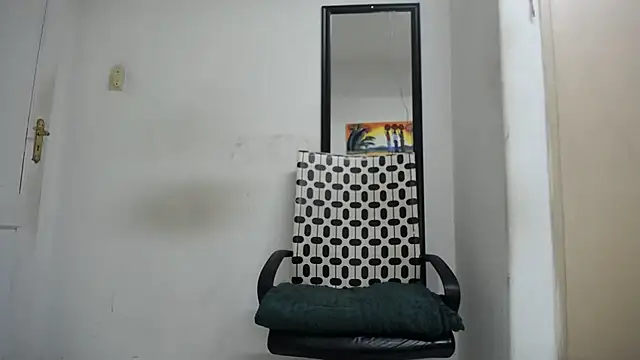 BootySoYummyX webcam