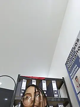 JENNIFER__03 webcam