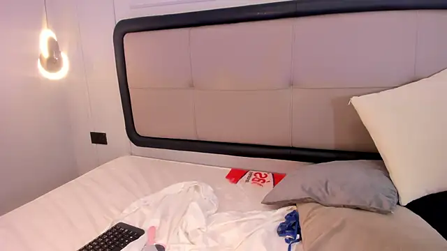 cherryladyx_mml - Cherryladyx_mml's free webcam - UK Sex Cams