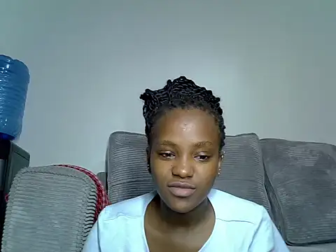 Lynne_pretty4 webcam