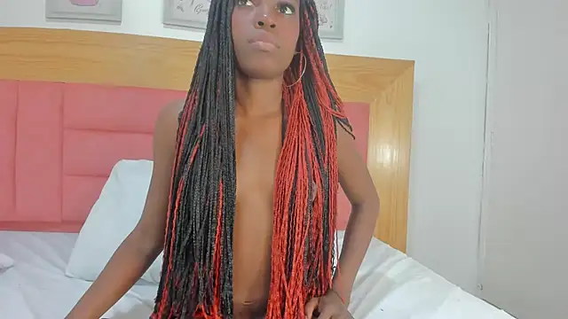 Honey__Black_18 webcam