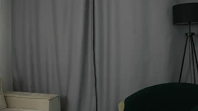 AngeliaThiengtham webcam