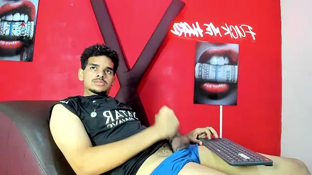 LOVE_KING1 webcam