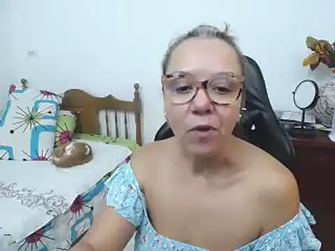 yeslluisa webcam