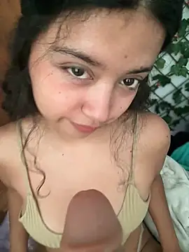 peach_girll - Peach_Girll's free webcam - UK Sex Cams