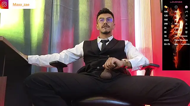 latinmoster_boss (M young) - full naked