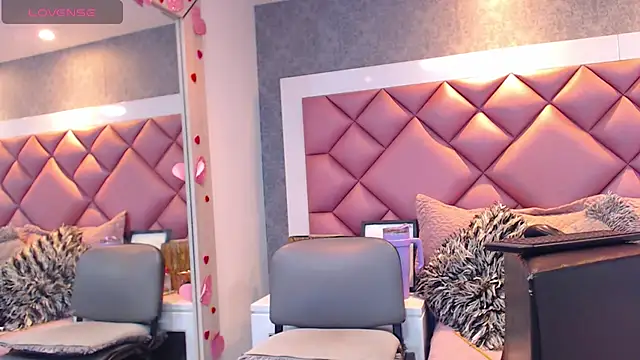 thegreatonelady - Thegreatonelady's free webcam - UK Sex Cams
