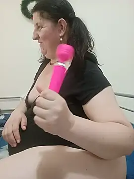 RidemerafSuzana webcam