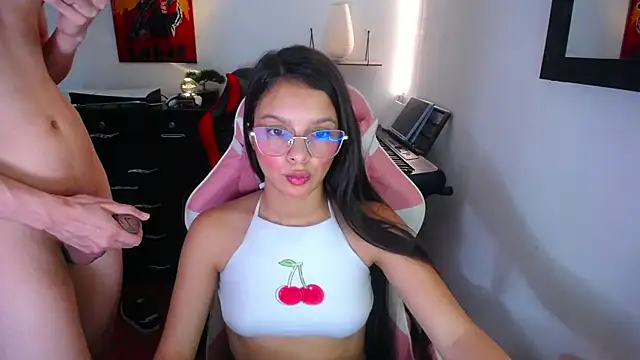jessi_and_boy webcam