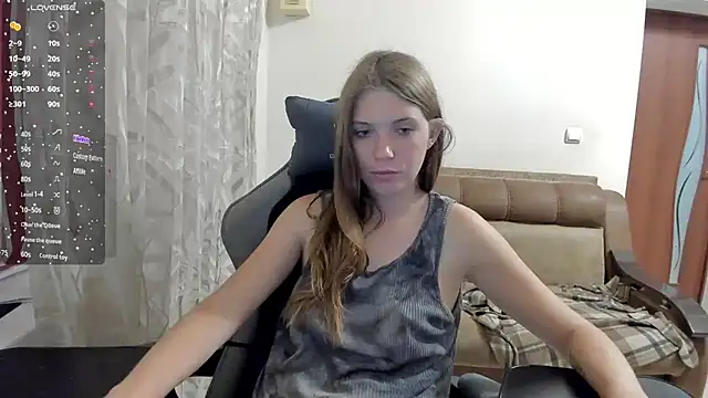 Cherry_Desire webcam