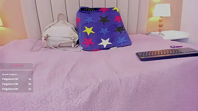 Mia_thompson_19 webcam