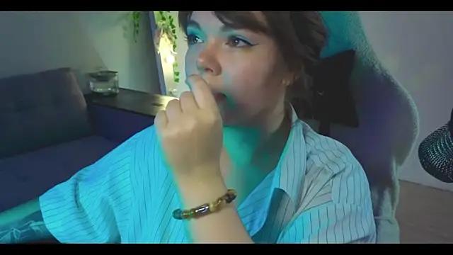 SpecterGirl webcam